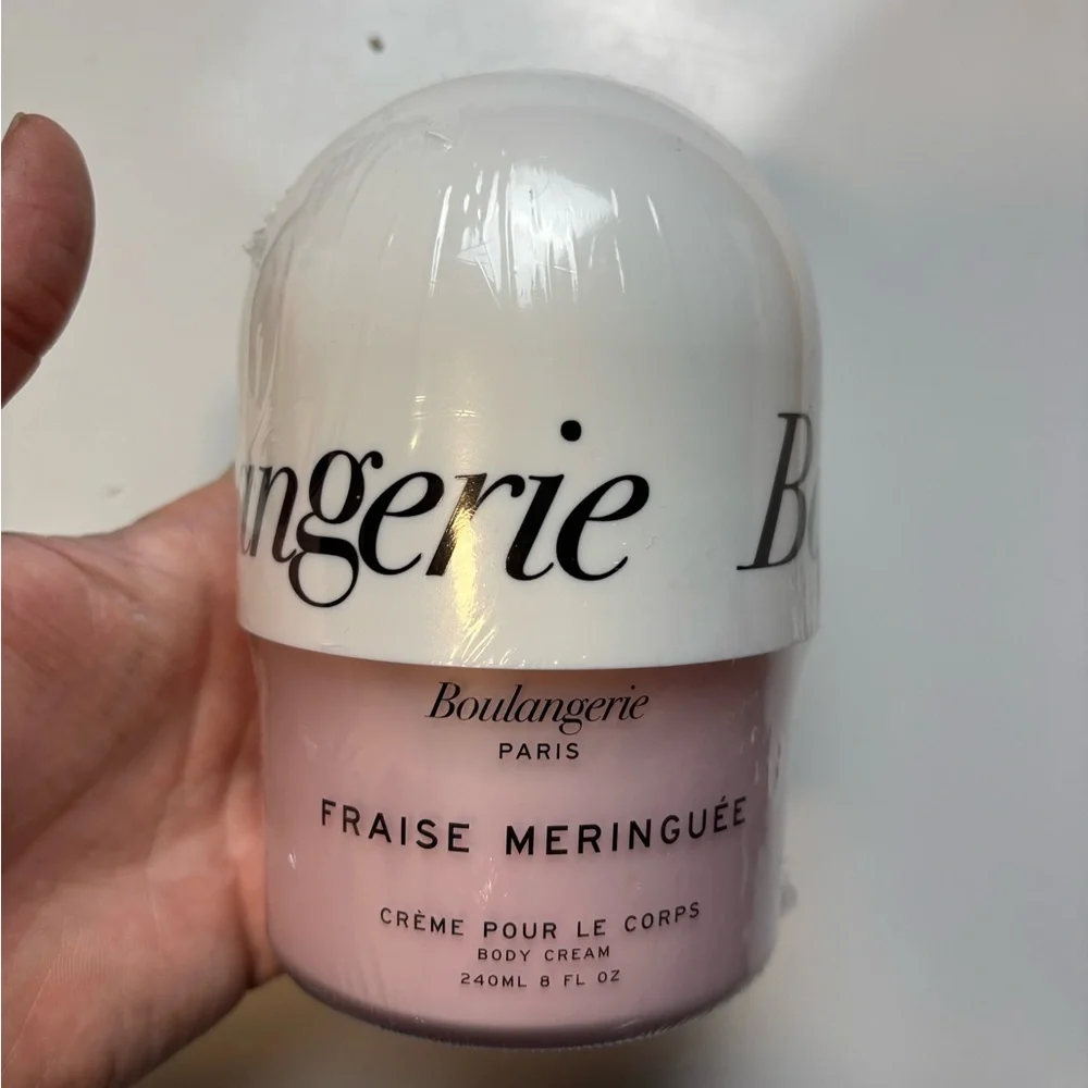 Boulangerie Paris Fraise Meringuee Body Cream Crème 8 Fl.‎ Oz